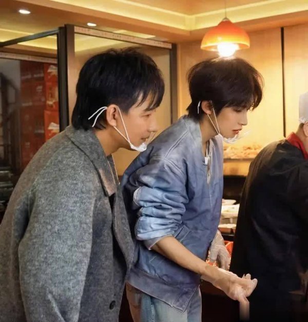 正规合法股票配资平台 刘宇阿牛新综艺无剧本无冲突，有人夸治愈有人嫌平淡？